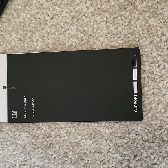 NWT Nike workout bra - Picture 4 of 6